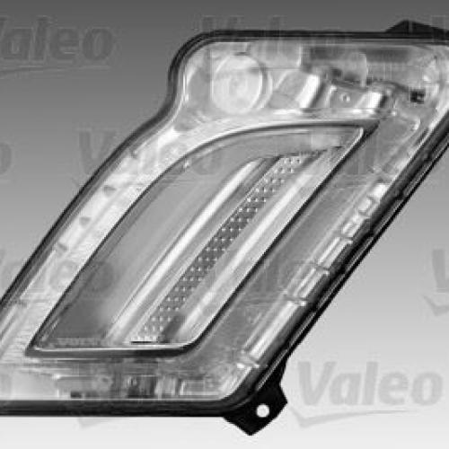 YAN SİNYAL SAĞ VOLVO S60 2010 >2018 V60 2010-2015 GÜNDÜZ IŞIĞI