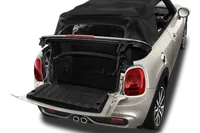 Cabrio (F57) - TRUNK